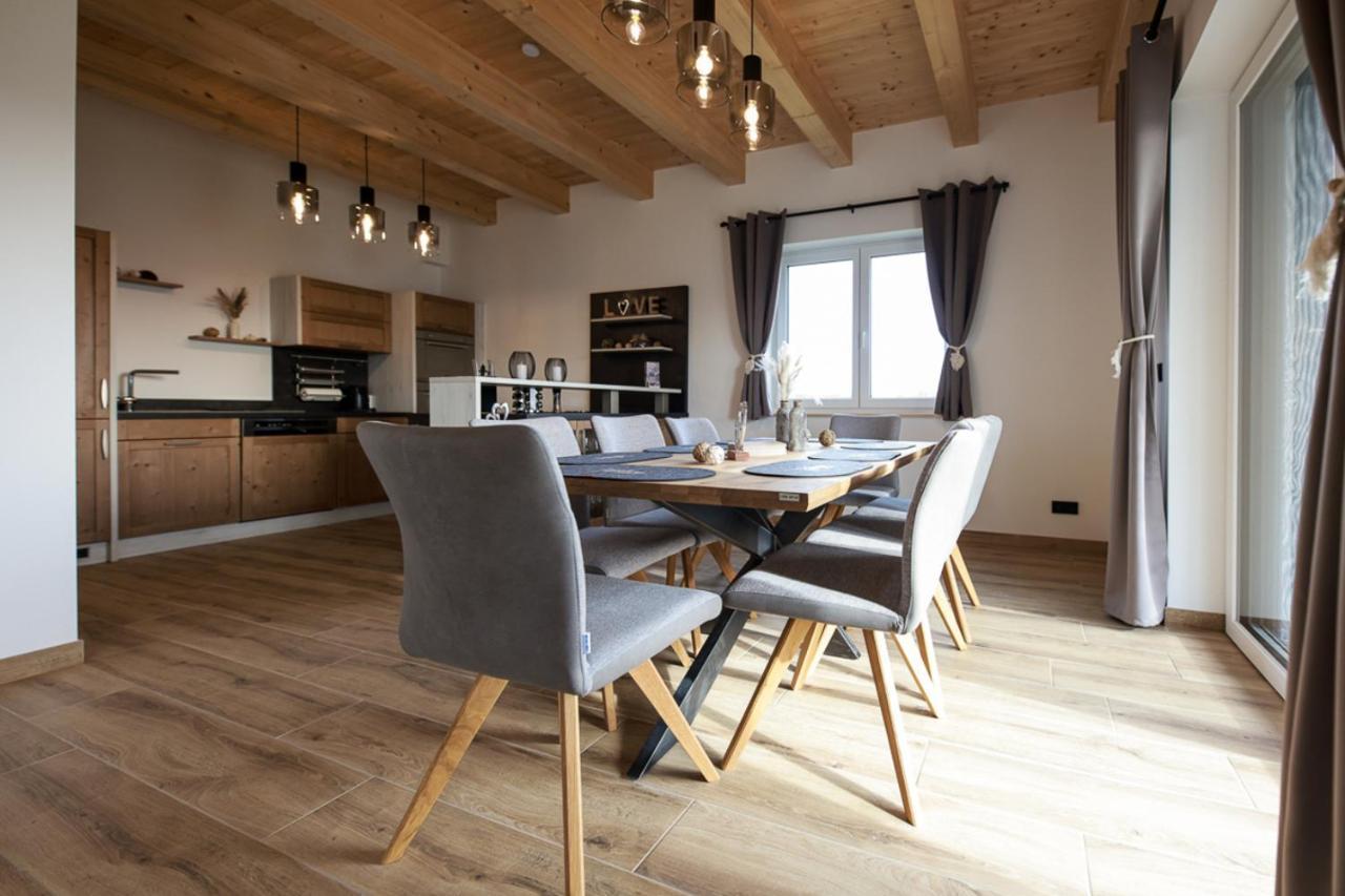 Sonnendoerfl Villa Poppendorf im Burgenland Ruang foto